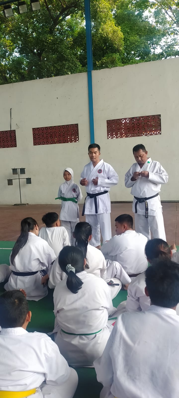 567feb01 ea89 4645 aa39 aa2f3ba9e116