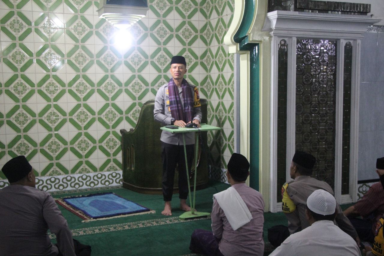 042735a4 c82f 4a31 b5a5 be5cc7743964