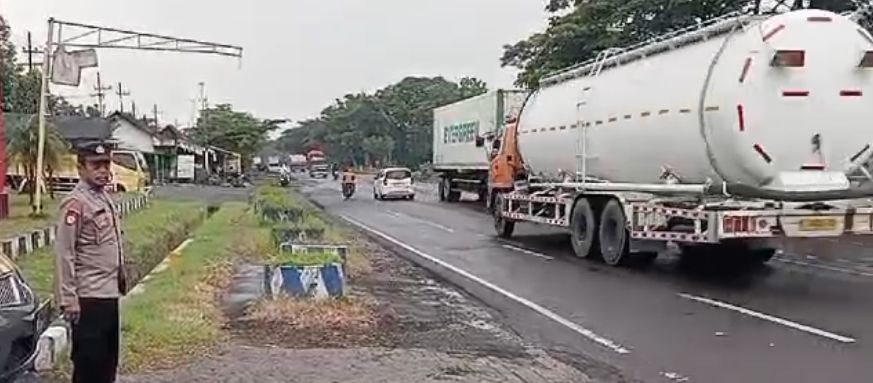 whatsapp image 2025 02 08 at 19.00.54 b699e826