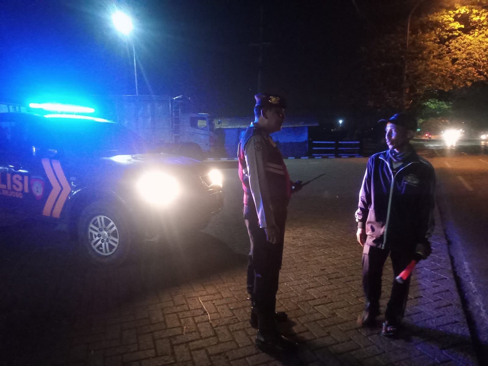 whatsapp image 2025 04 09 at 16.44.05 9dd84612