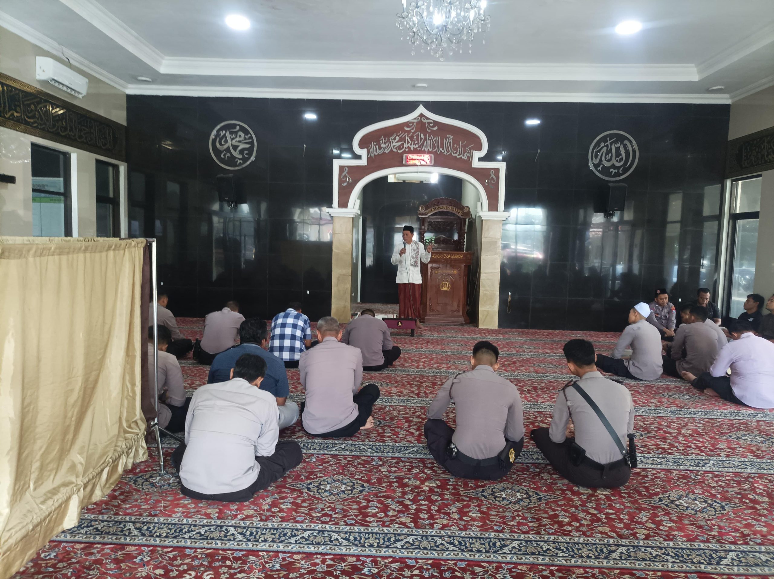 ed9949c6 33f3 4325 9ed9 e24e86a0520c