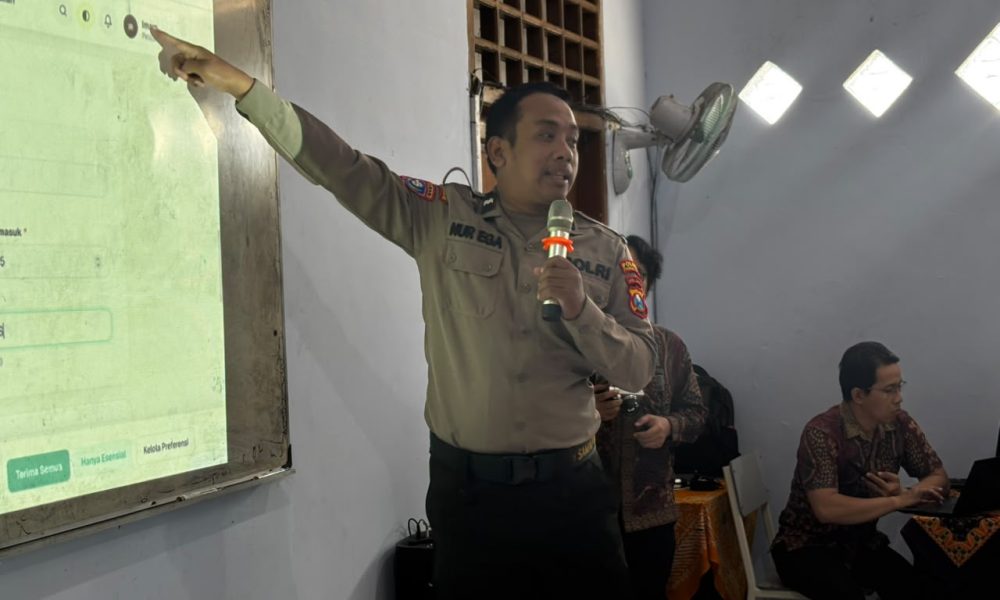 Polres Pasuruan Kota Berikan Edukasi Pemahaman AI kepada Siswa SMAN 1 Kota Pasuruan
