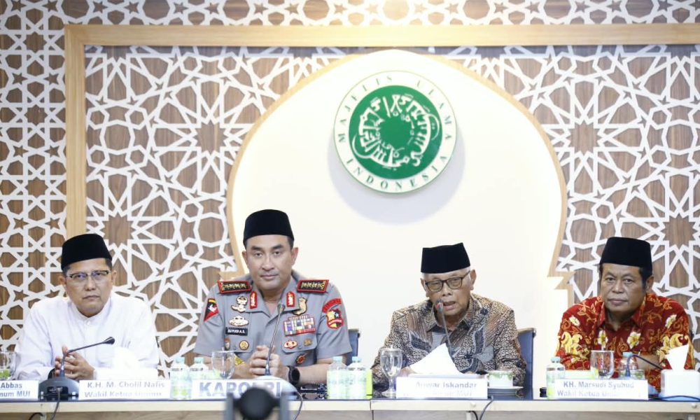 Kapolri Silaturahmi dengan Pimpinan MUI, Perkuat Sinergi Jaga Keamanan dan Kerukunan